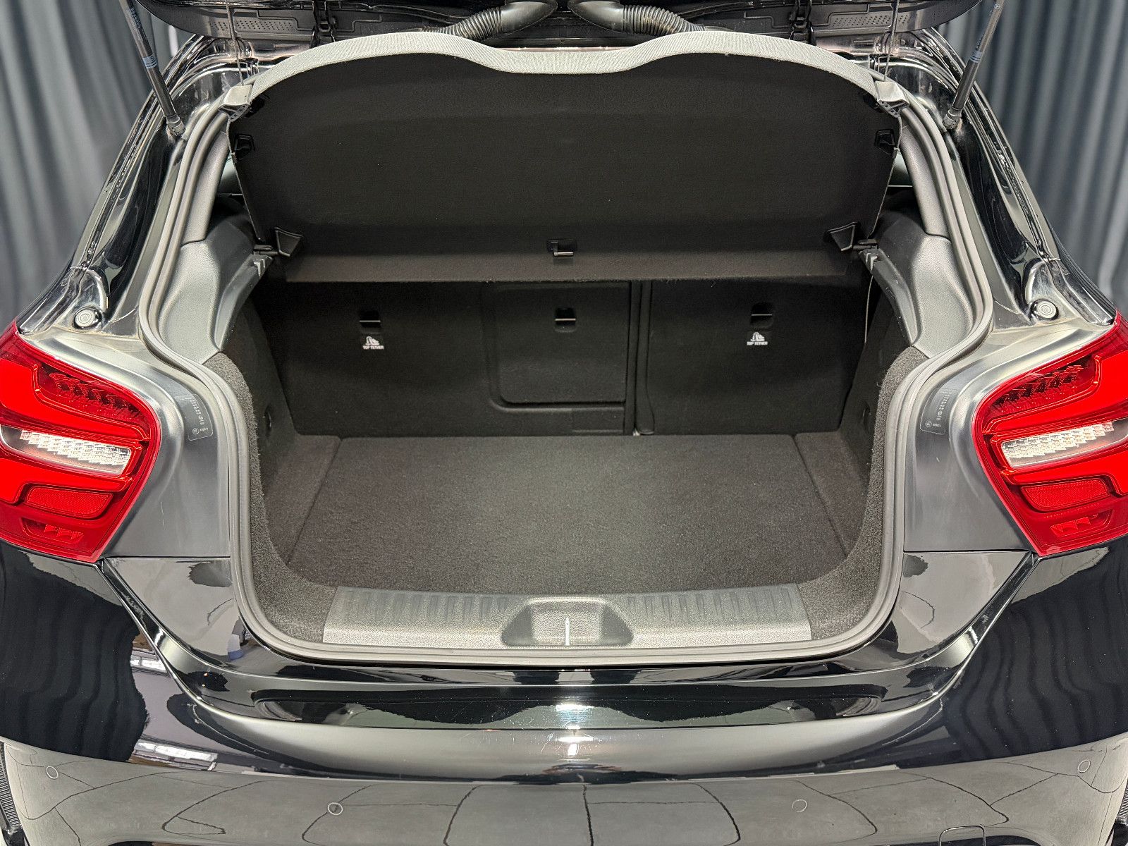 Fahrzeugabbildung Mercedes-Benz A 200 CDI|AMG-LINE|7G AUTOMATIK|NAVI|KAMERA