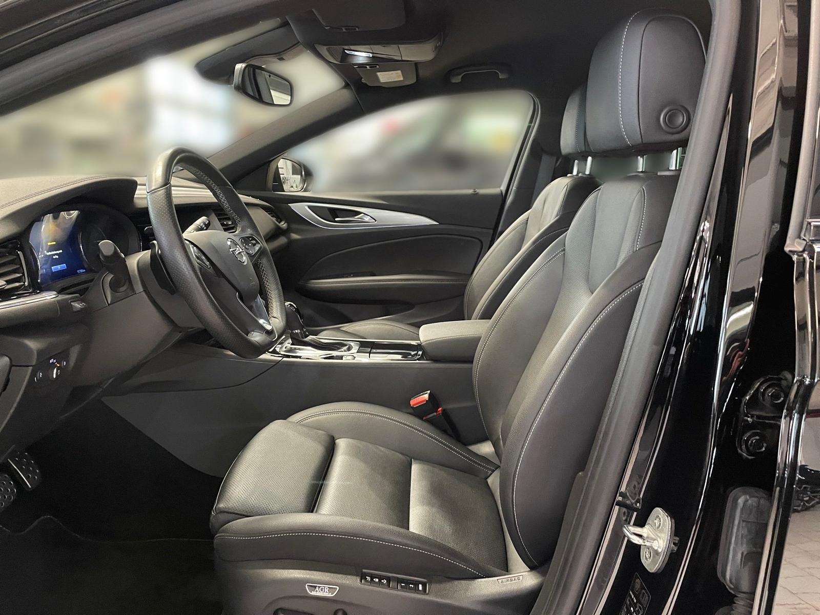 Opel Insignia B Sports Tourer 4x4 GSi *AHK*LED*KAMERA