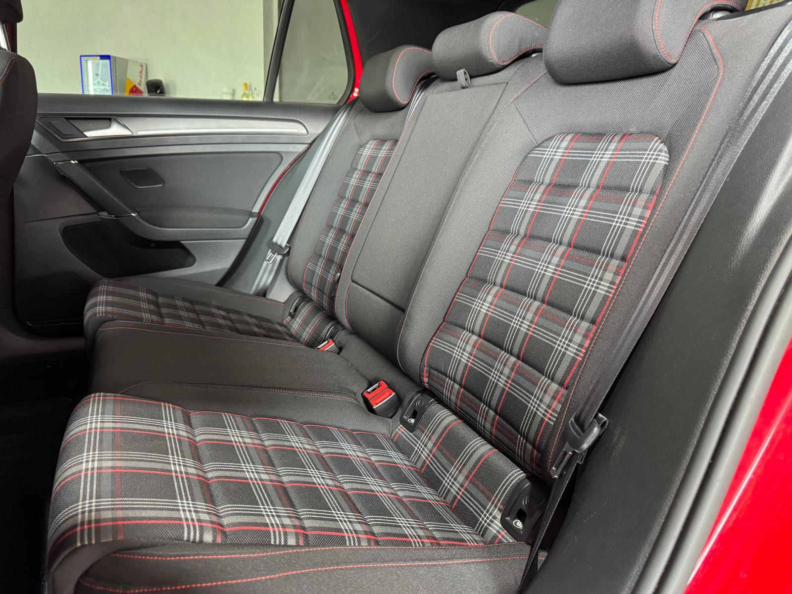Volkswagen Golf GTI Performance Virtual/PANO/Matrix/SZH/ACC