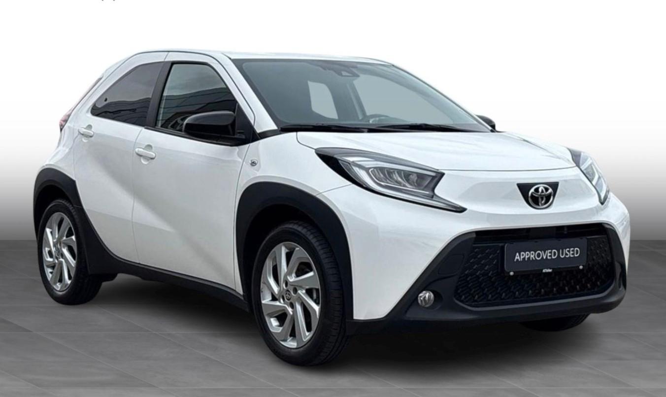 Toyota Aygo X 1.0 Active LED+CAM+KLIMAAUTO+TOP
