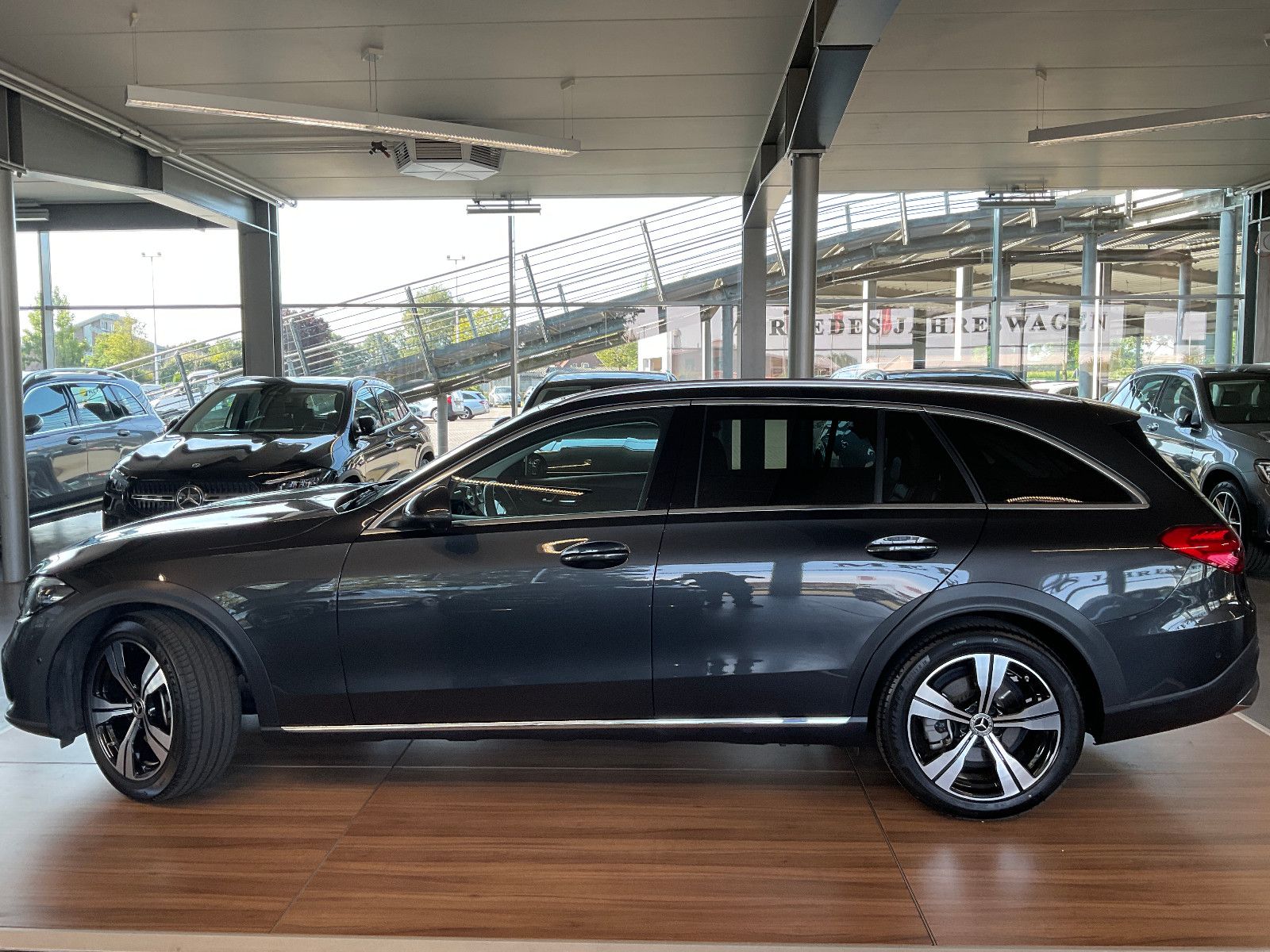 Mercedes-Benz C 220d T All Terrain 4Matic Avantgarde 360 AHK foto 6