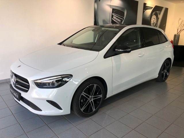 Fahrzeugabbildung Mercedes-Benz B 180 d /Night /Pano/Multibeam/Progressive/Sound