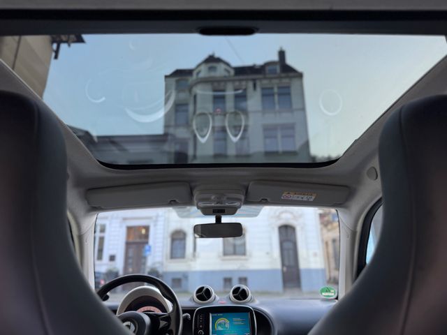 SMART ForTwo ForTwo Coupe AUTOMATIK*NAVI*PANO*LED*SZH*LEDER* - Bild 20
