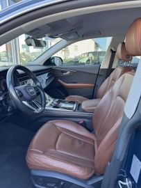 Audi Q8 - 8