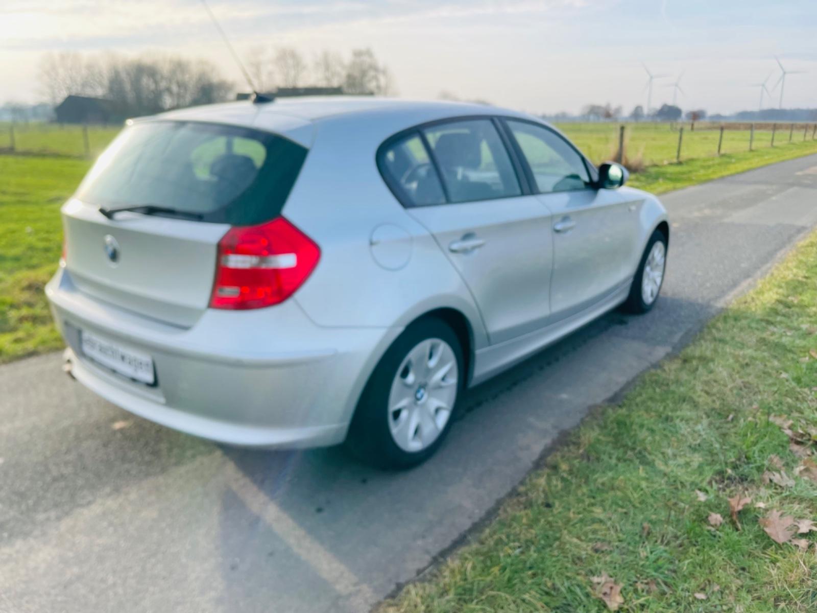 BMW 116d Edition Lifestyle - TÜV 2.2027