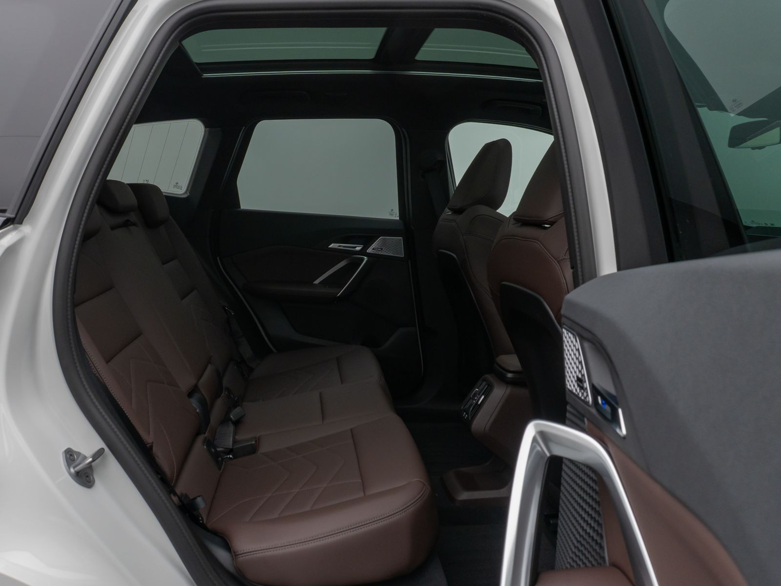 Fahrzeugabbildung BMW X1 xD30e M Sport Panorama 360°HUD DAB H/K AHK