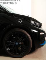 BMW i3S, 184PS, Wie neu, Wärmepumpe, HiFi H&K, - schwarze BMW i3