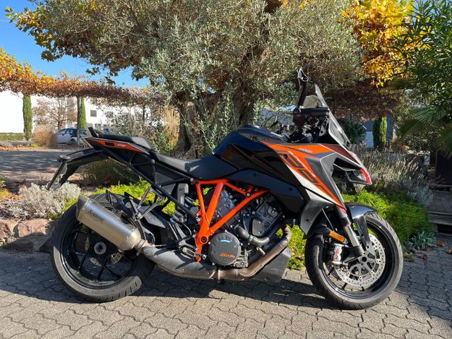 KTM 1290 Super Duke GT SEITENKOFFER Versand ab 214€