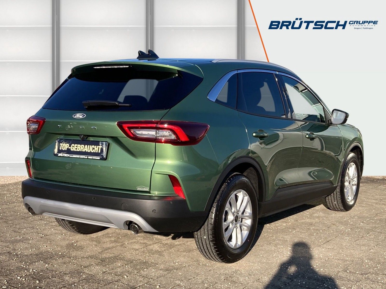 FORD Kuga Titanium 1.5 Ecoboost AUTOMATIK / LED / NAV - Image 4