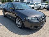 Audi A3 1.6 S line Sportpaket plus S line Sportpa... - Audi A3 aus 2006: Line