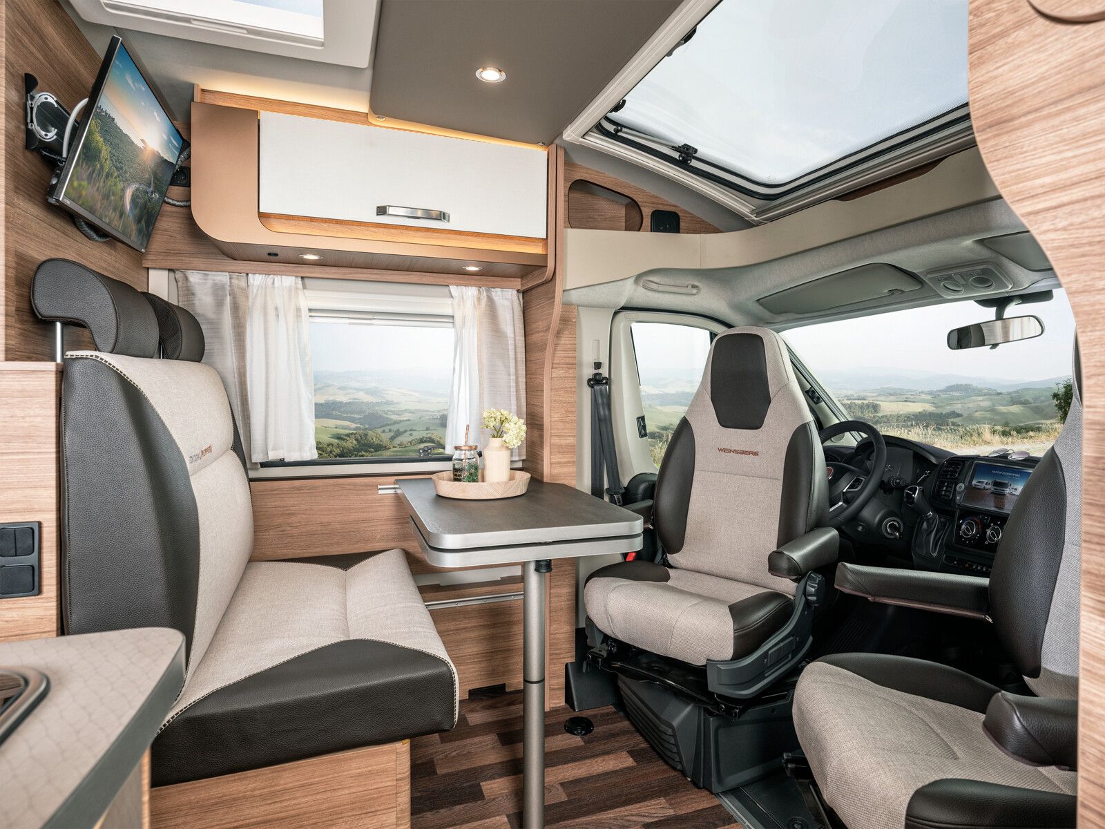Fahrzeugabbildung Weinsberg CaraCompact EDITION PEPPER 600 MEG AHK LED