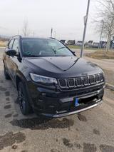 Jeep Compass 1.3l T4-PHEV 177kW S Automatik 4WD S - Jeep Compass von privat
