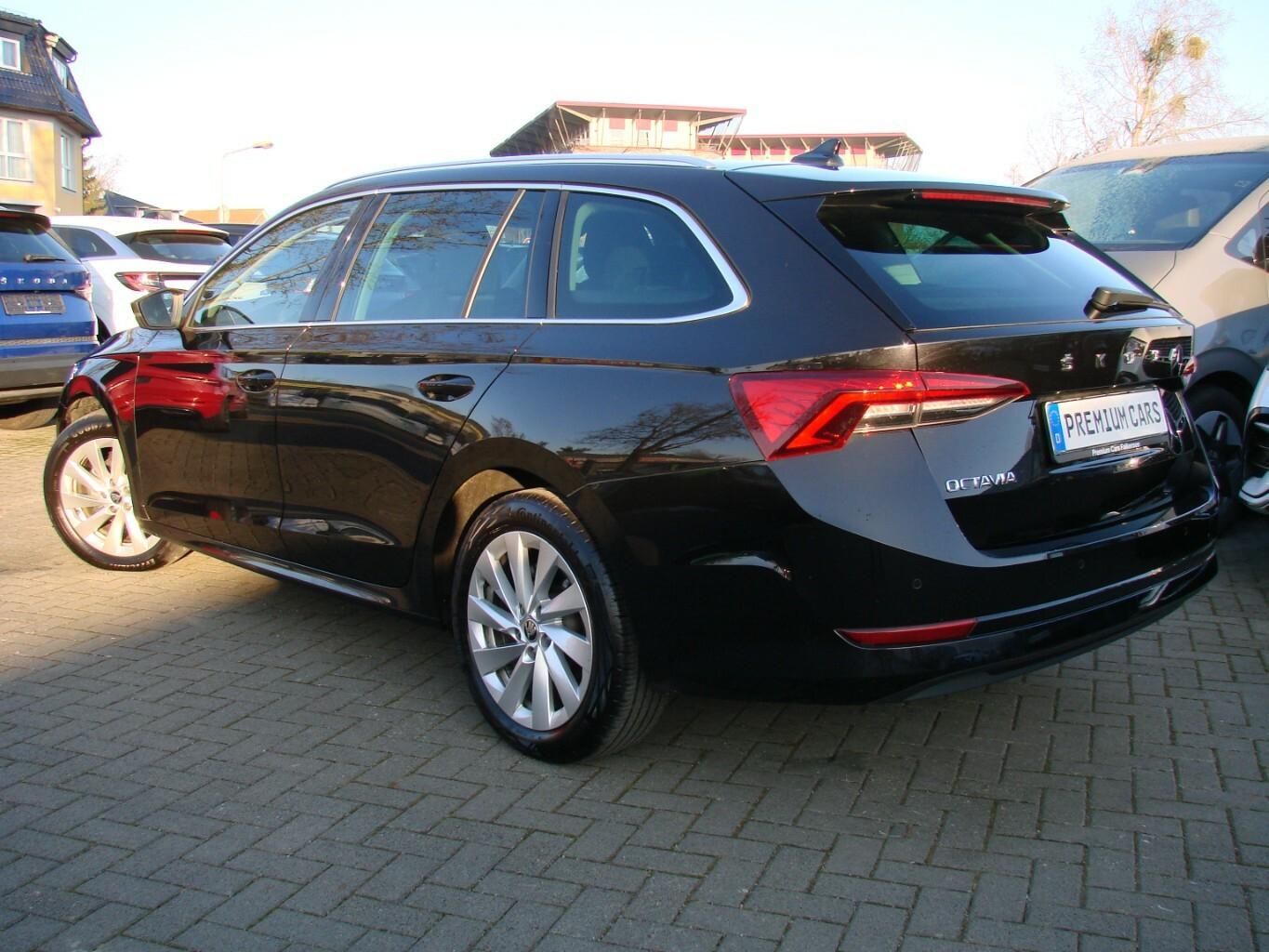 Skoda Octavia 2.0TDI Selection LED Tempomat Spurhaltea