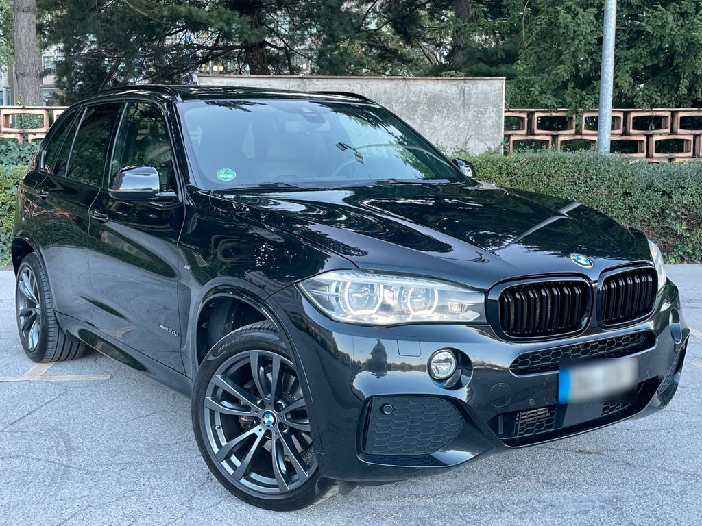 Image of BMW 530