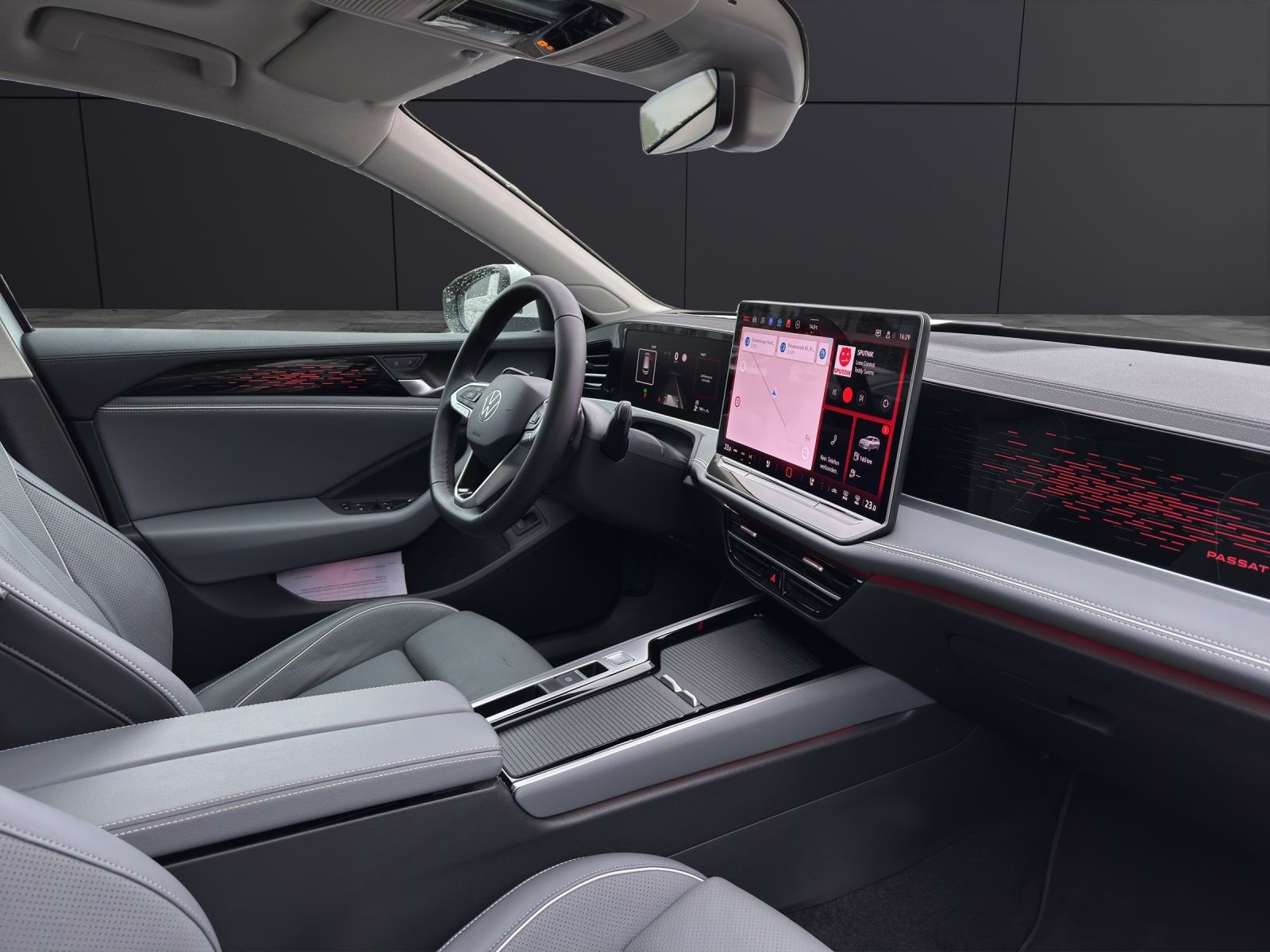 Fahrzeugabbildung Volkswagen Passat TDI Elegance DSG Matrix Standhzg AHK Navi