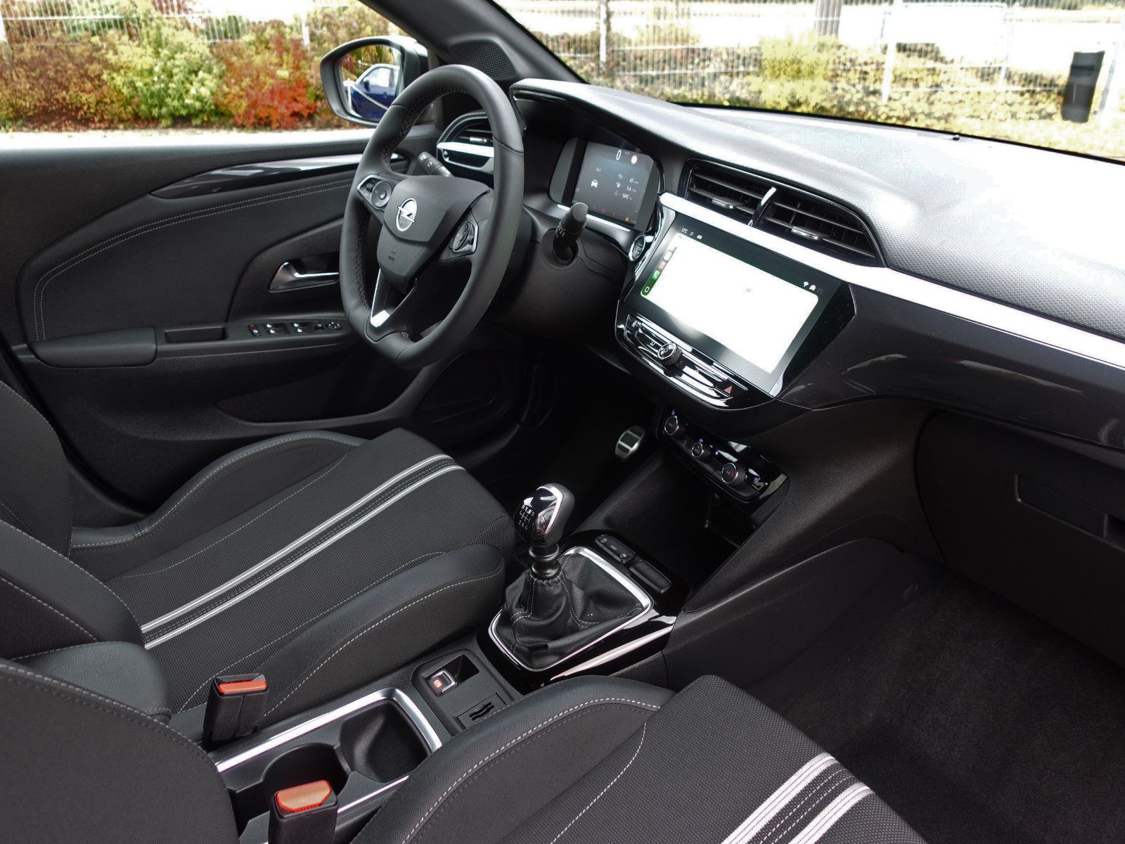 Fahrzeugabbildung Opel Corsa 1.2 Turbo GS 74KW Navi MATRIX Tech.Paket