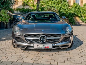 صورة مصغرة 15 لـ 2012 Mercedes-BENZ SLS AMG