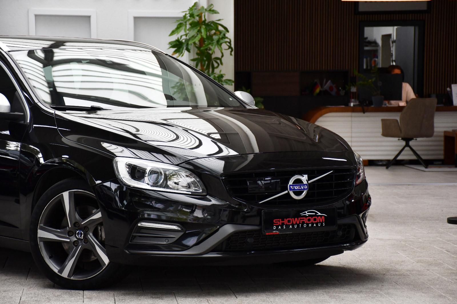 Volvo V60 D4 R-Design Aut. Kamera Leder Navi Ahk 82tkm