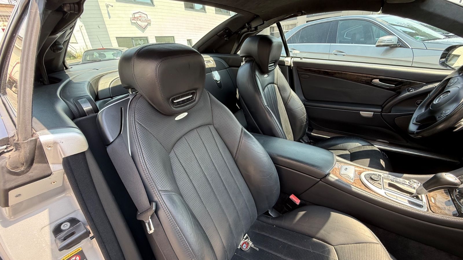 Fahrzeugabbildung Mercedes-Benz SL 63 AMG