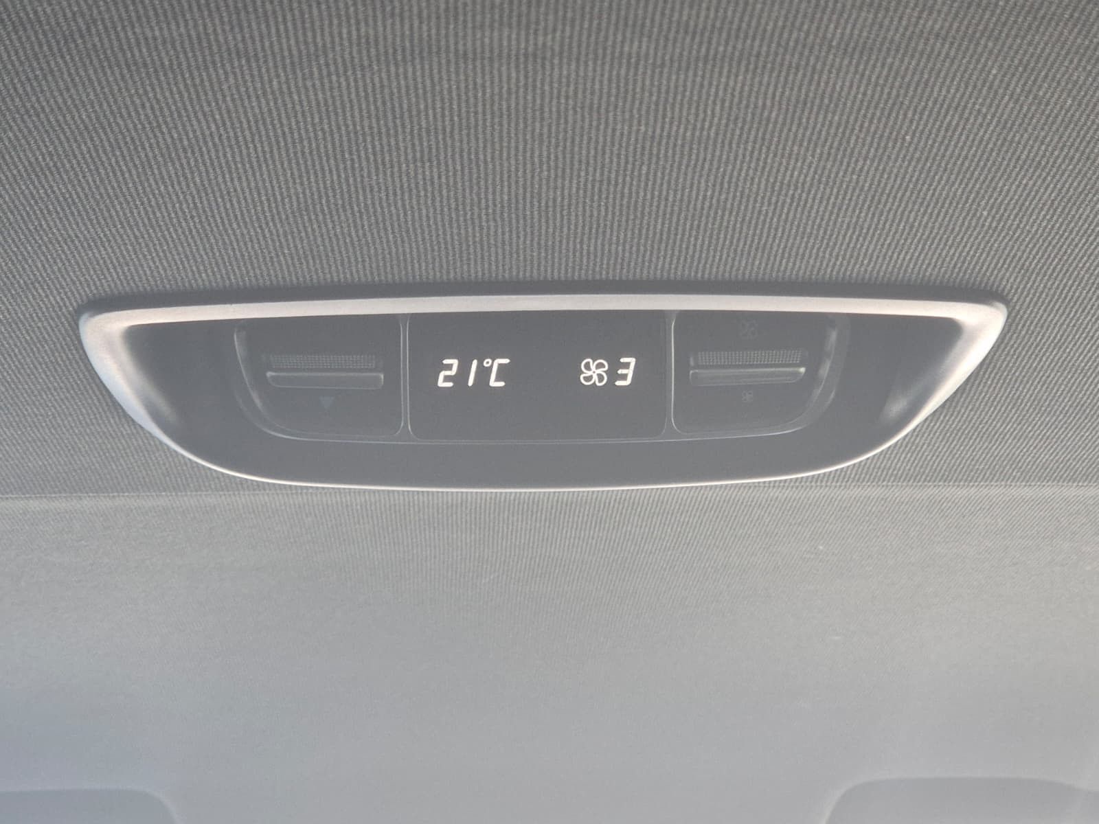 Fahrzeugabbildung Mercedes-Benz V 250 d AVANTGARDE extralang LEDER*LED*BUR*DISTR