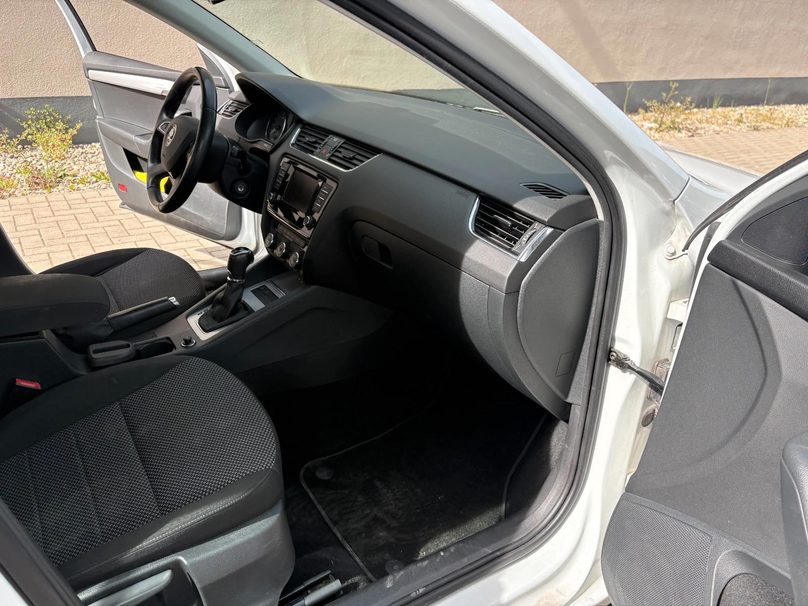 Skoda Octavia 2015 — photo 10