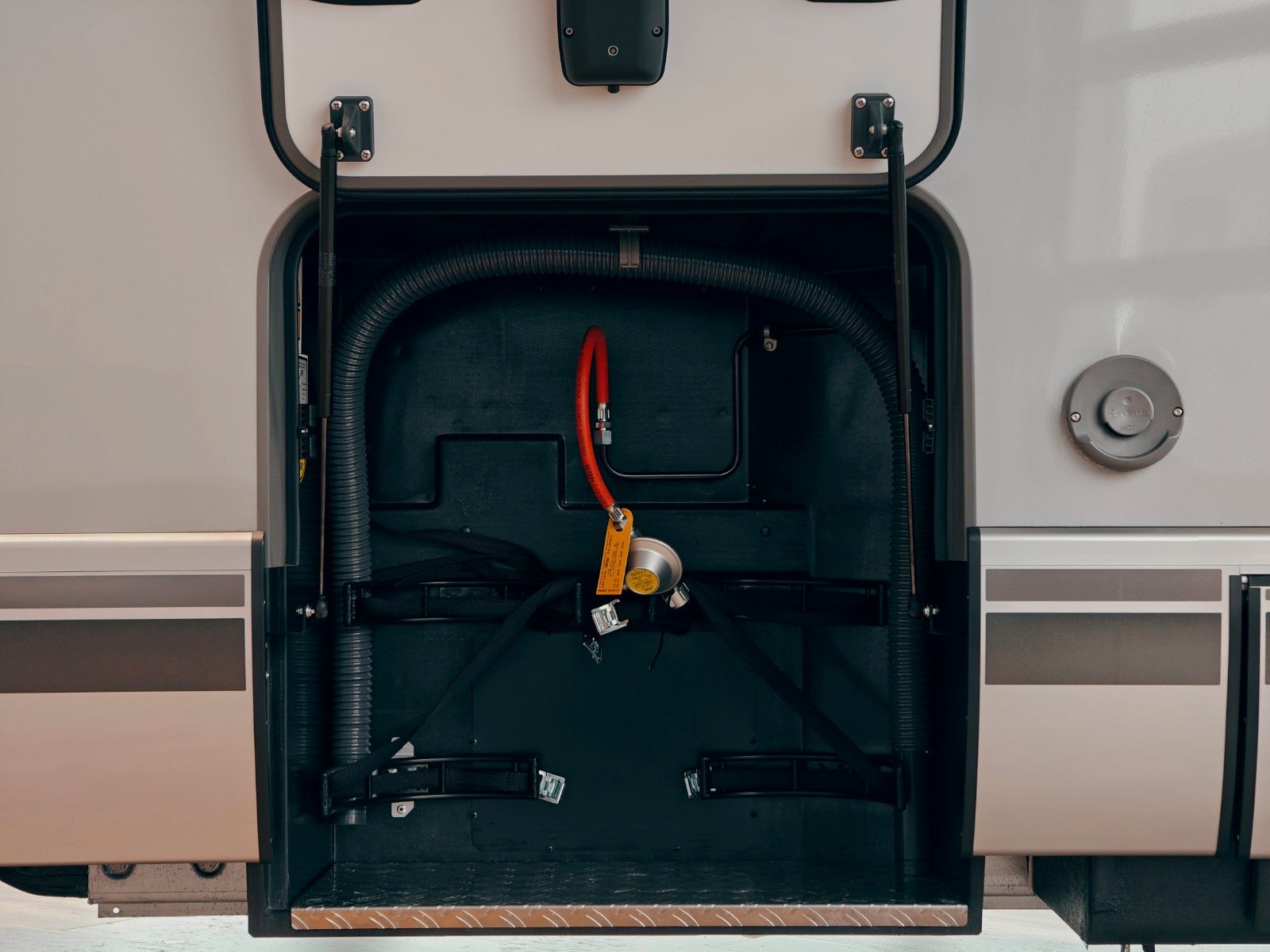 Fahrzeugabbildung HYMER / ERIBA / HYMERCAR B-KLASSE MC T 680 PREMIUM 2026 SOFORT LIEFERBAR