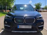 BMW X1 xDrive20d / HUD / Leder / RFK / Dachh. anthr. - BMW X1 Gebrauchtwagen in Stuttgart