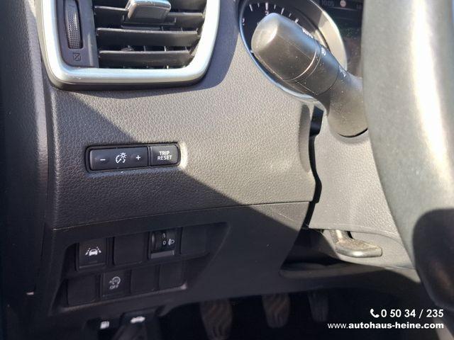 Nissan Qashqai N-Connecta|AHK|Panorama|360|Navi|Allw.