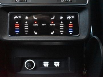 Fahrzeugabbildung Audi Q8 55 TFSI quattro S-LINE+ SOFT CLOSE*360*PANO