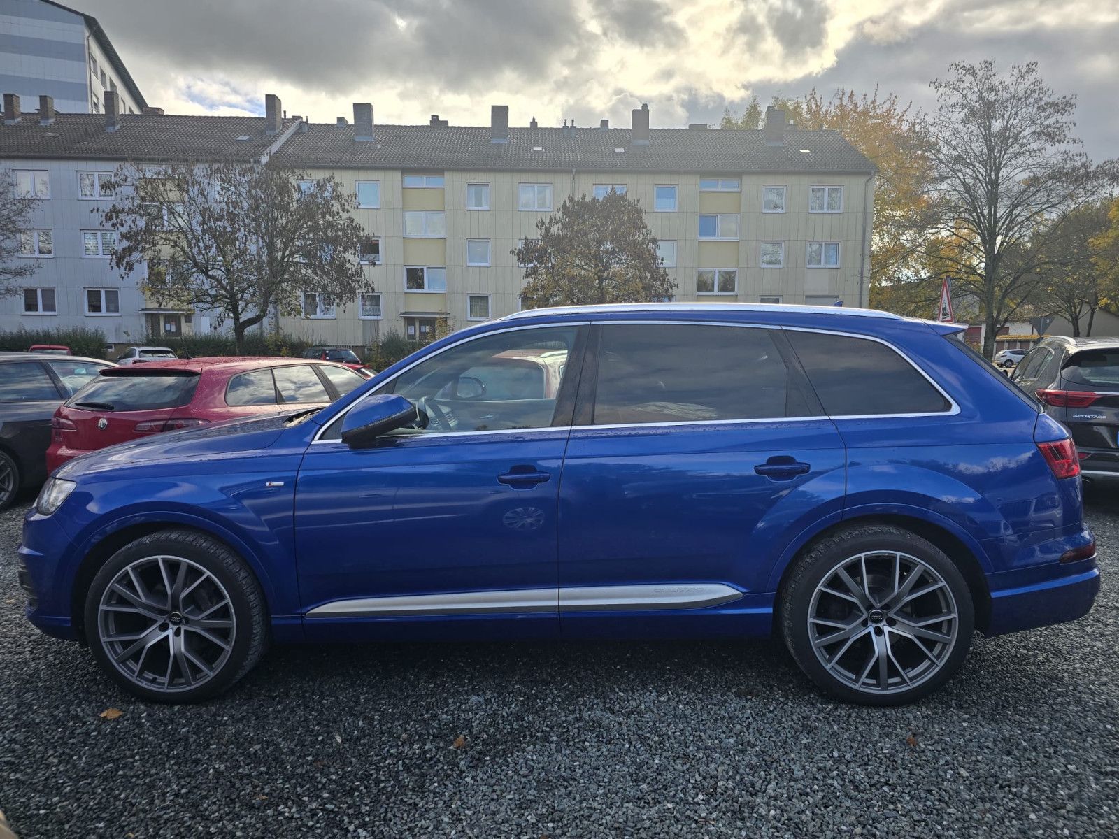 Fahrzeugabbildung Audi Q7 3.0 TDI quattro S-LINE TOP-AUSTATTUNG