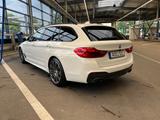 BMW 520d xDrive Touring M Paket 8-fach bereift - BMW 520 in Augsburg