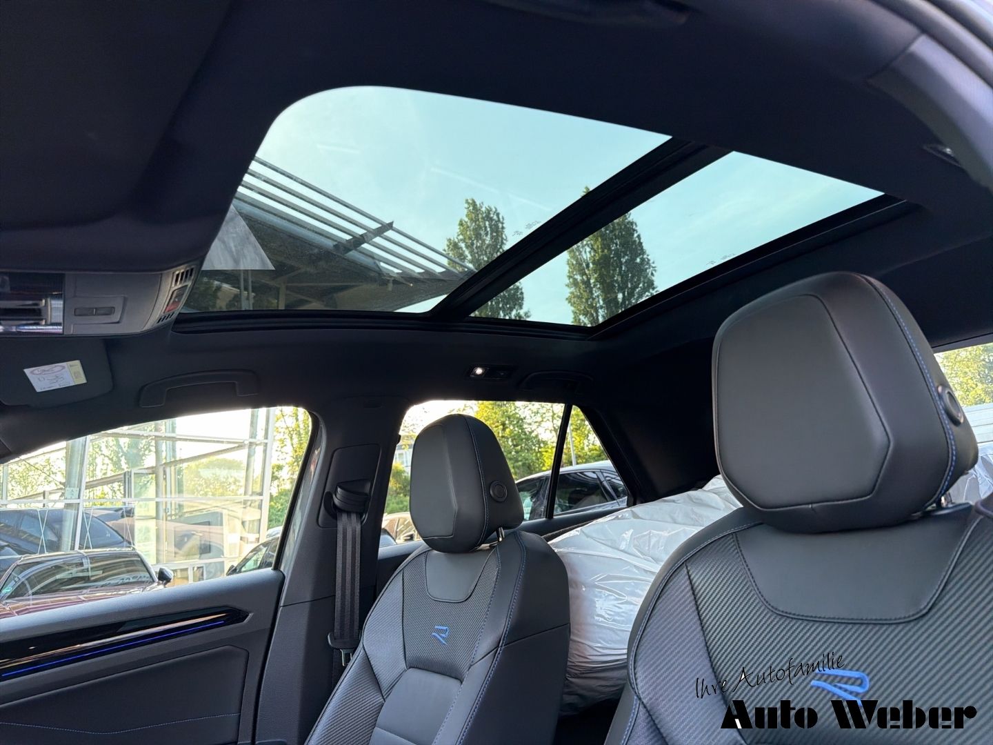 Volkswagen T-Roc - Bild 18