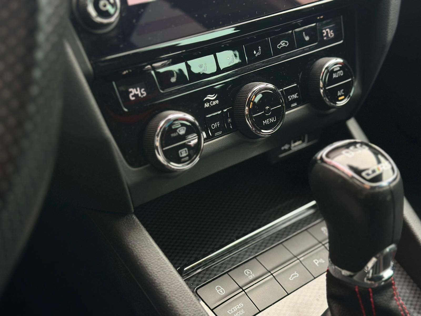 SKODA Octavia 2.0TDI RS* LED#4xSHZ#AHK#TEMPO#NAVI#PDC - Image 13