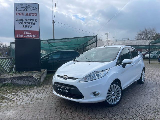 Ford Fiesta 1.4 TDCi 5p. Titanium