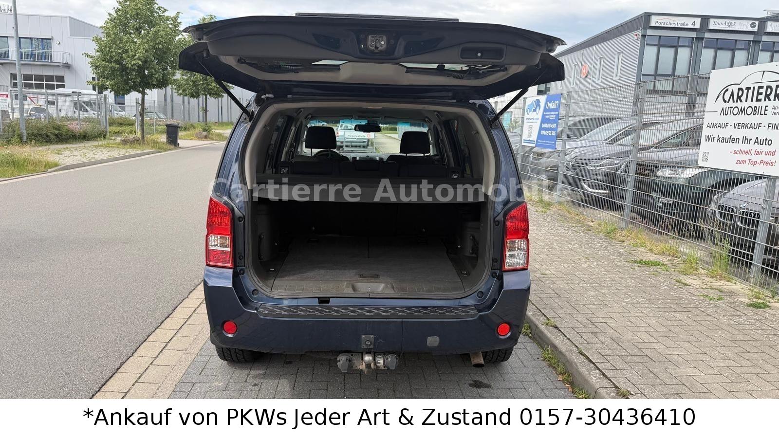 NISSAN PATHFINDER 2.5 DCI 174CH - ELEGANCE - BVM - CLIMATISATION - ATTELAGE