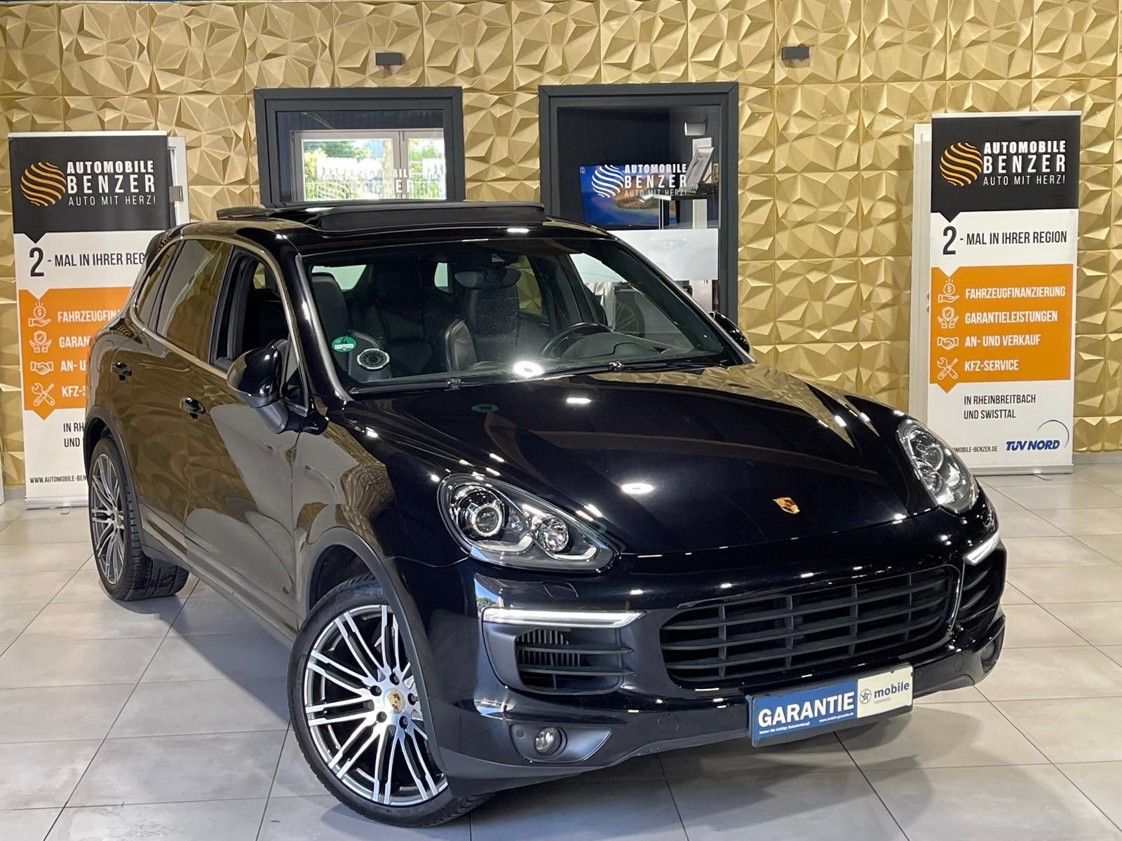 Fahrzeugabbildung Porsche Cayenne Diesel//PANORAMA//LED//21''//BOSE//LUFT