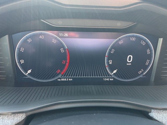 Fahrzeugabbildung SKODA Kamiq Selection 1,5 TSI *Winter*Komfort*