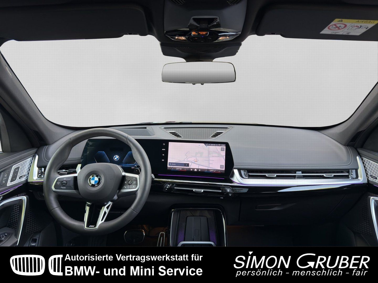 Fahrzeugabbildung BMW X1 xDrive23i M Sport Pro Pano HUD H&K Leder AHK