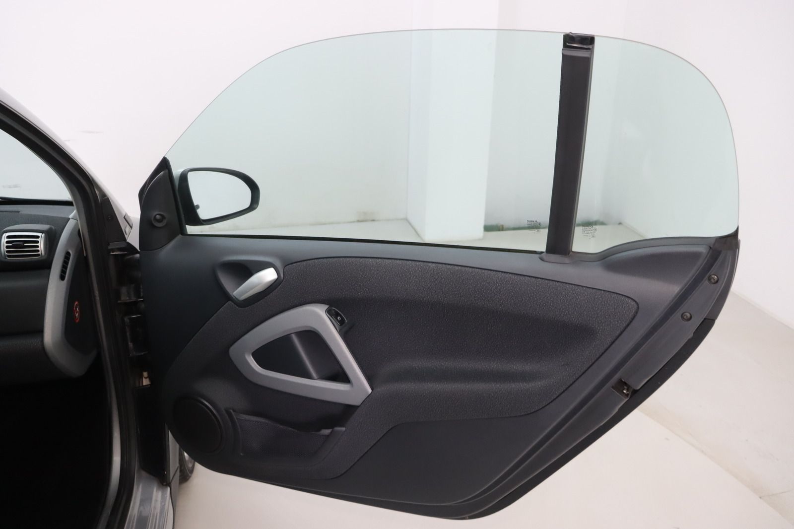 Fahrzeugabbildung Smart fortwo coupe 1.0 mhd passion