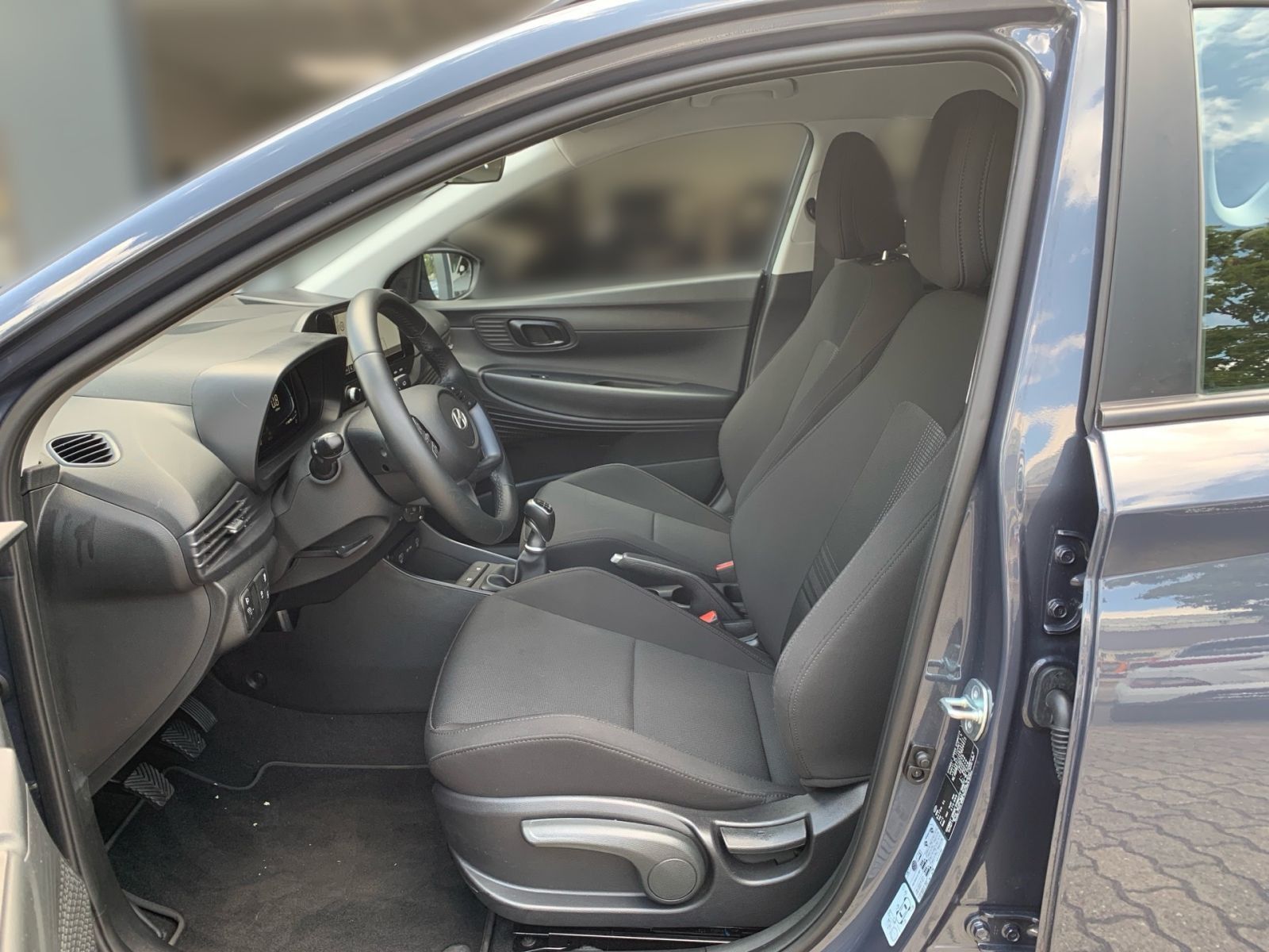 Fahrzeugabbildung Hyundai Bayon 1.0 T-GDI Select Navi Allwetter Klima
