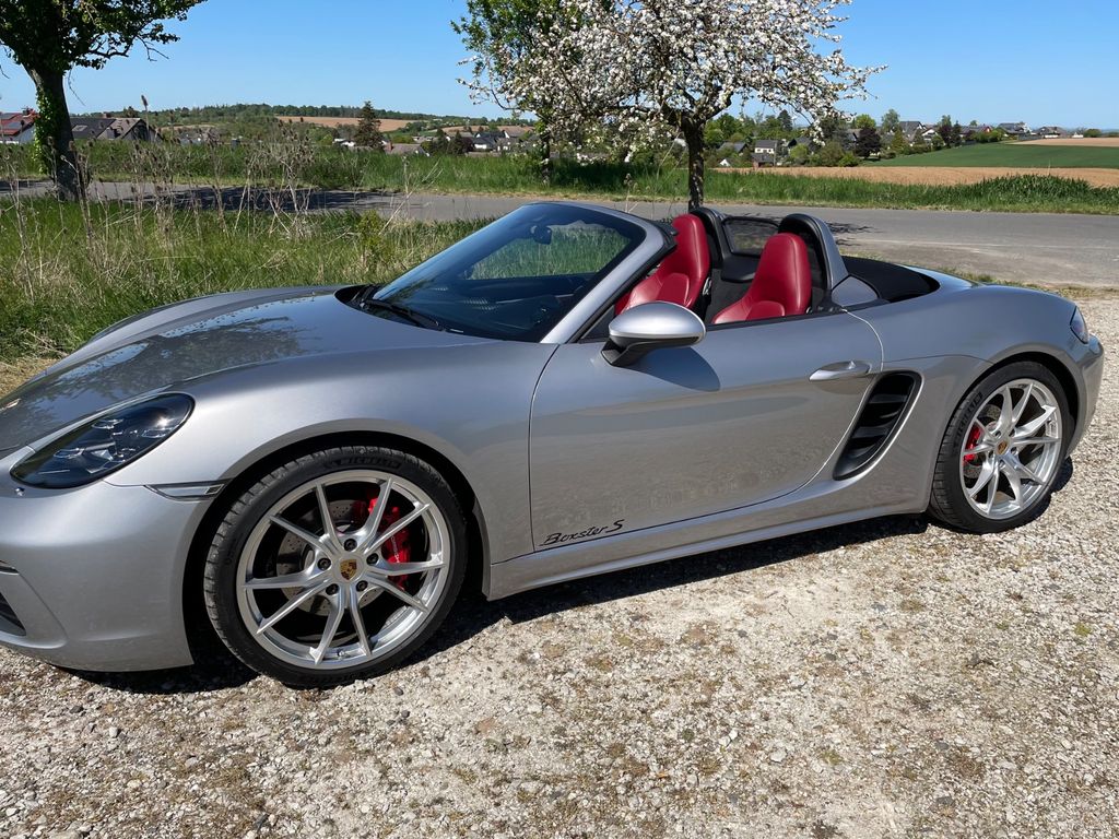 Image of Porsche Boxster