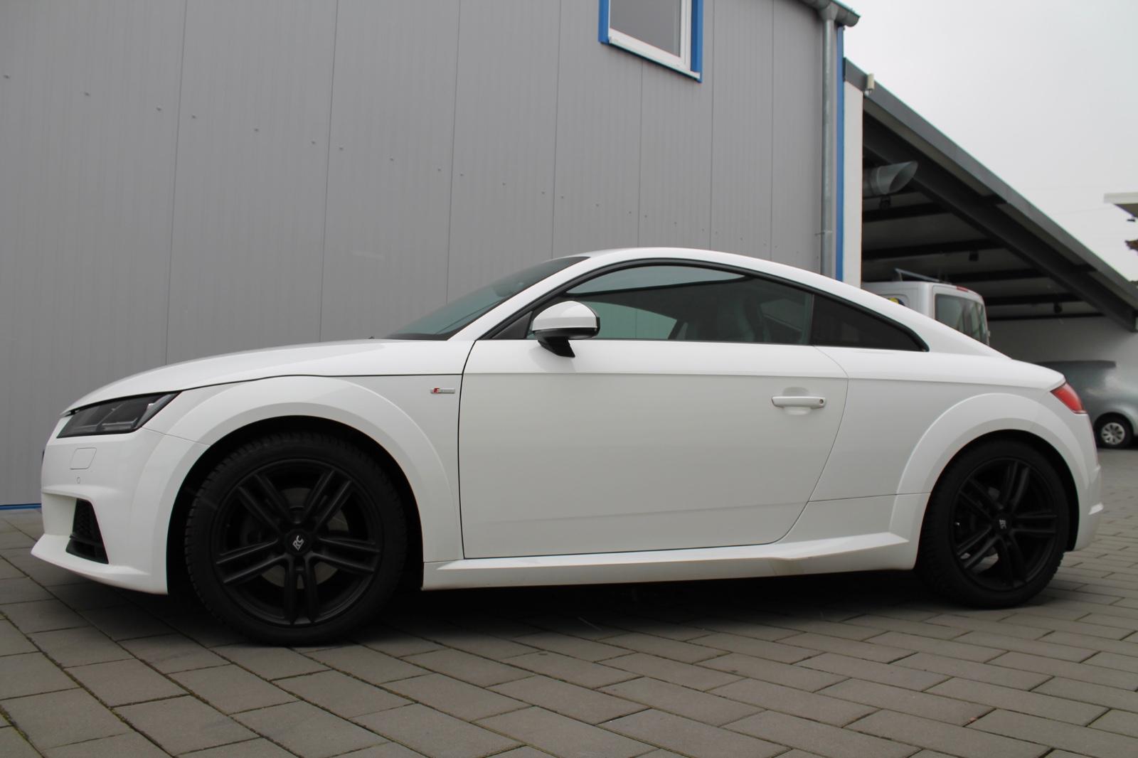 Audi TT Coupe 1.8 TFSI 2. Hand S-Line