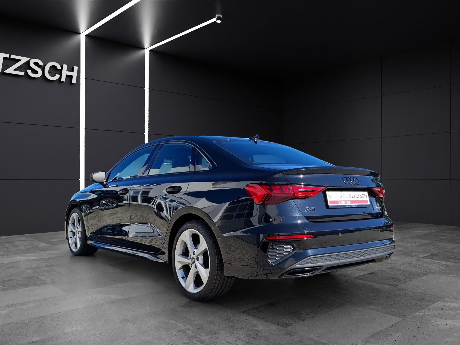 Fahrzeugabbildung Audi A3 Limousine 40 TFSI quattro S-line S-tronic Mat
