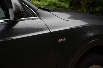 صورة 6 لـ 2012 AUDI Q3