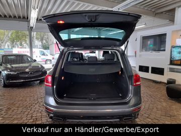 Volkswagen Touareg - 5