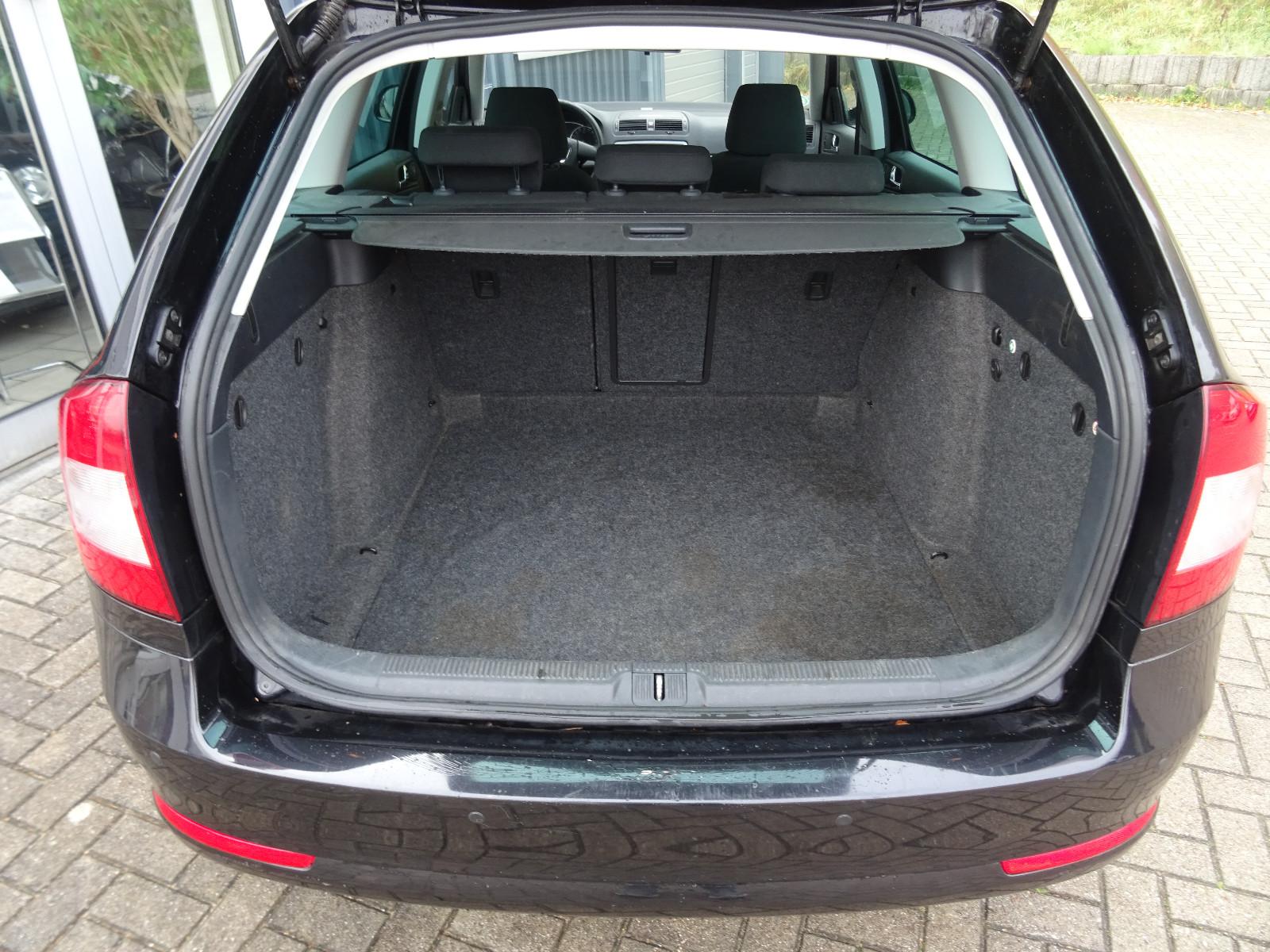 Skoda Octavia 2012 — photo 5