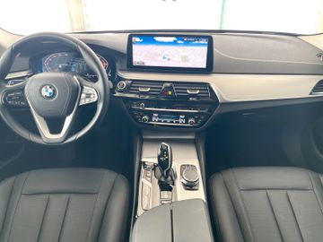 BMW 520 - 11