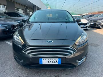Ford Focus - 2