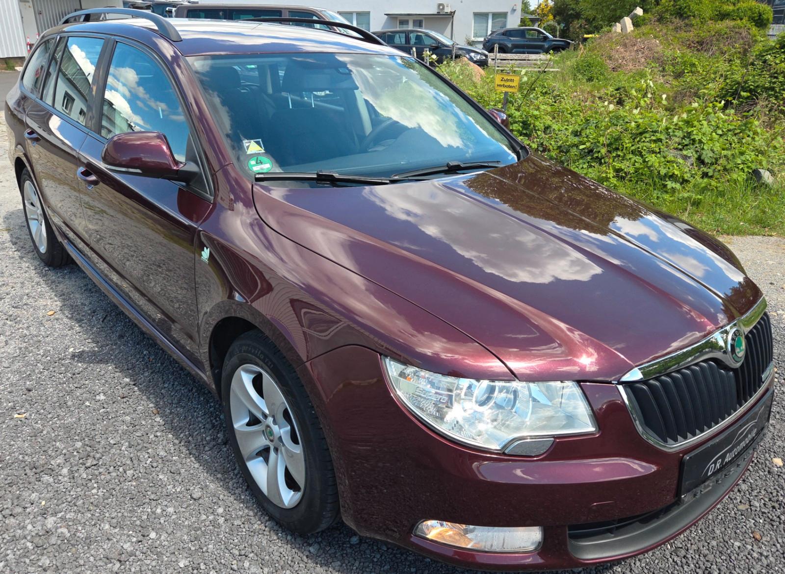 Skoda Superb Combi Active AHK Tempomat SHZ