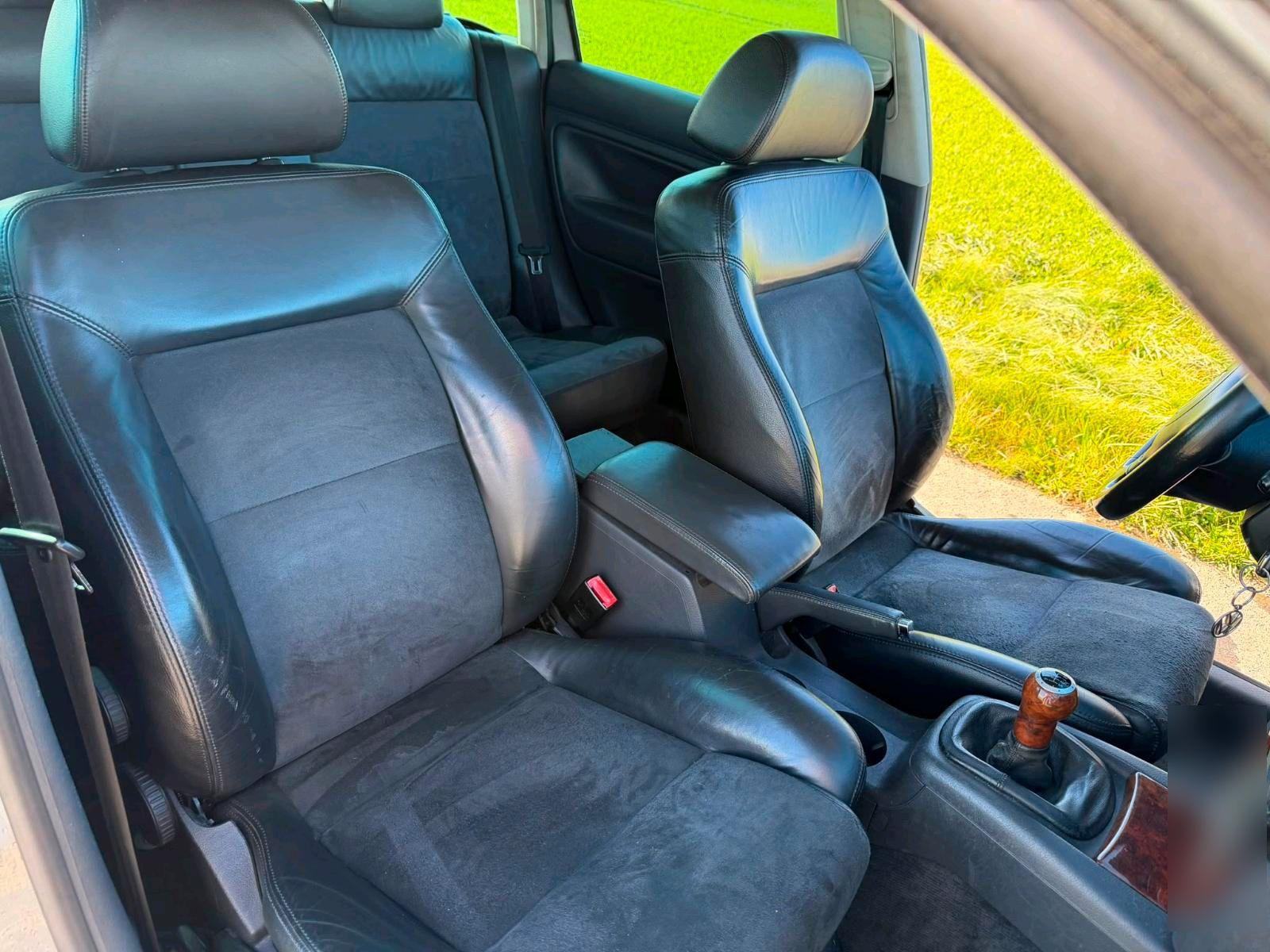 Volkswagen Passat 2004 — photo 11